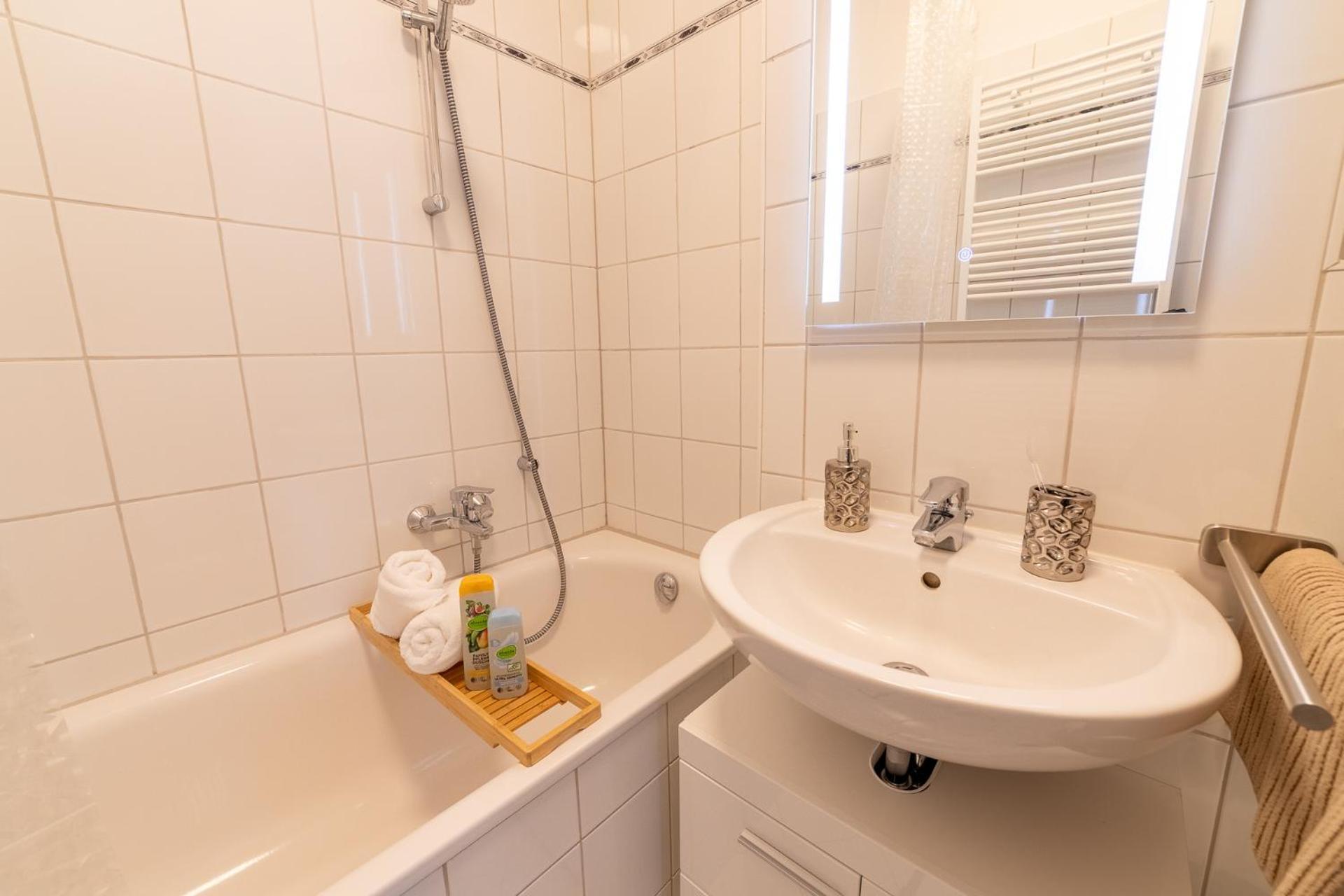 L45 Premium Apartment Prestige Bis Zu 5 Personen Leipzig Bagian luar foto